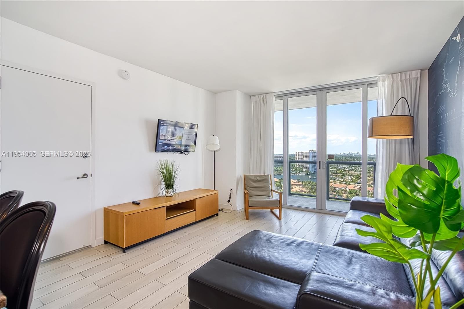 BEACHWALK CONDOMINIUM · #R2304 in Hallandale Beach - Photo 14