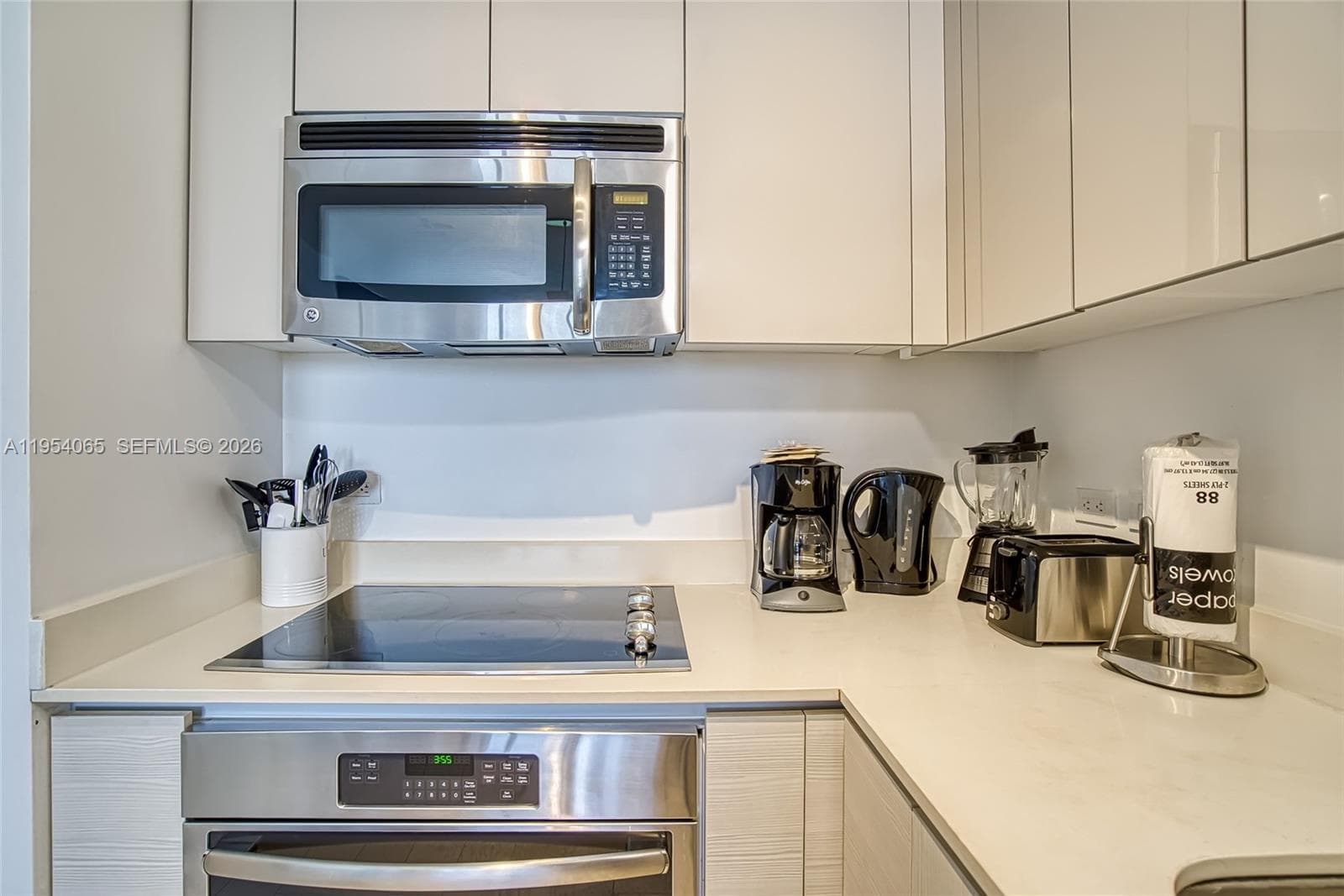 BEACHWALK CONDOMINIUM · #R2304 in Hallandale Beach - Photo 4