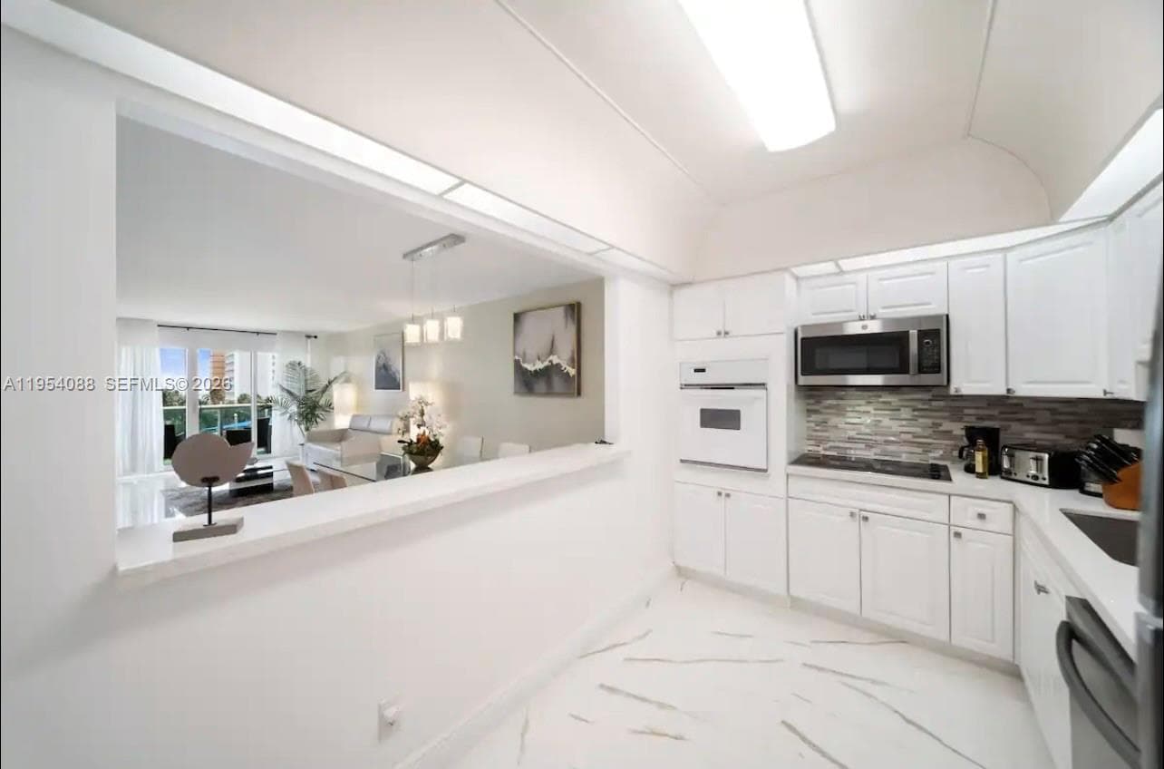 Ocean Reserve · #511 in Sunny Isles Beach - Photo 7