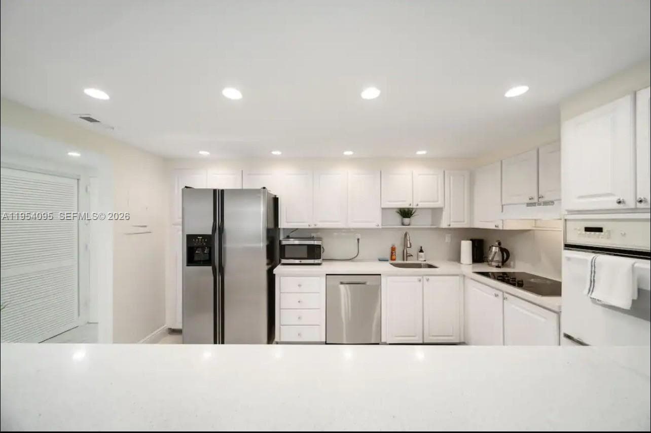 Ocean Reserve · #825 in Sunny Isles Beach - Photo 7