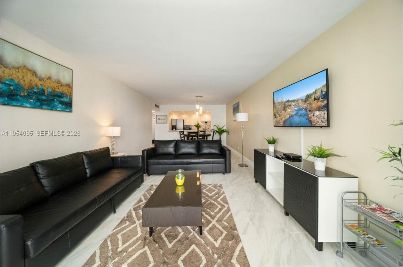 Ocean Reserve · #825 in Sunny Isles Beach - Photo 5