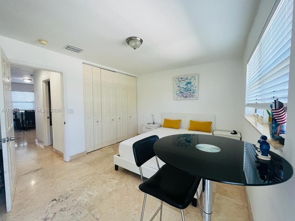 WASHINGTON CENTER CONDO · #304 in Miami Beach - Photo 13