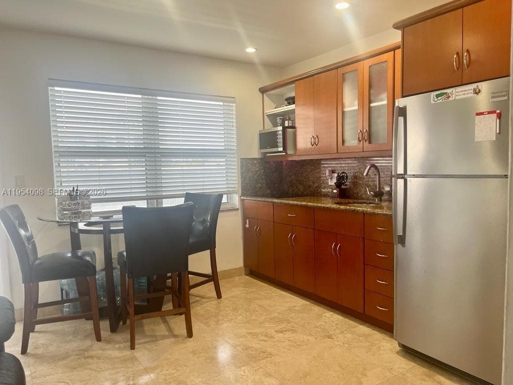 WASHINGTON CENTER CONDO · #304 in Miami Beach - Photo 8