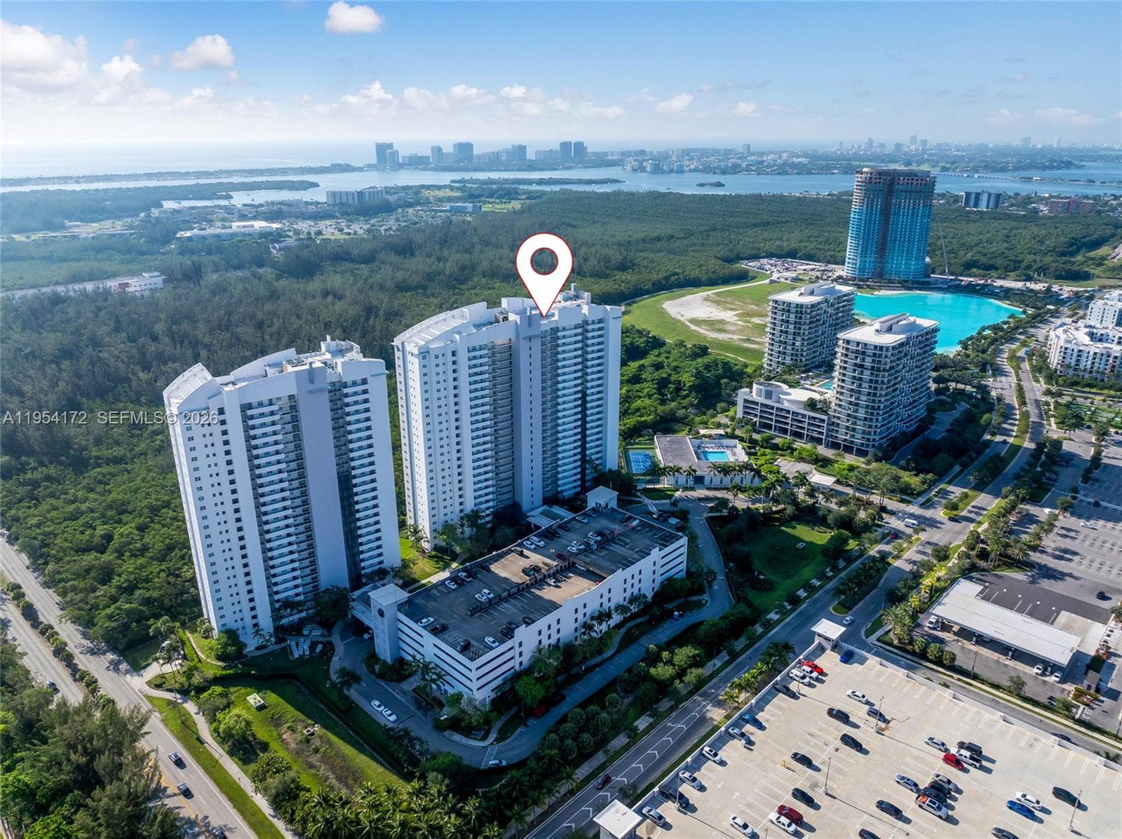 THE OAKS I CONDO · #901 in North Miami - Photo 4