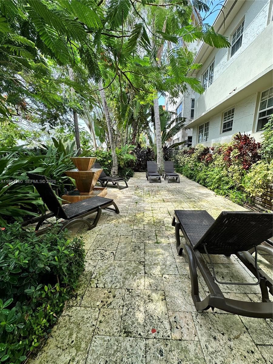 RETREAT CONDO · #105 in Miami Beach - Photo 1