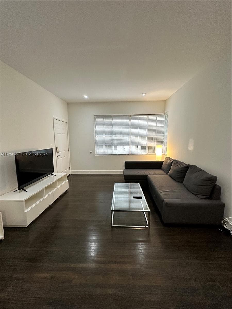RETREAT CONDO · #105 in Miami Beach - Photo 18