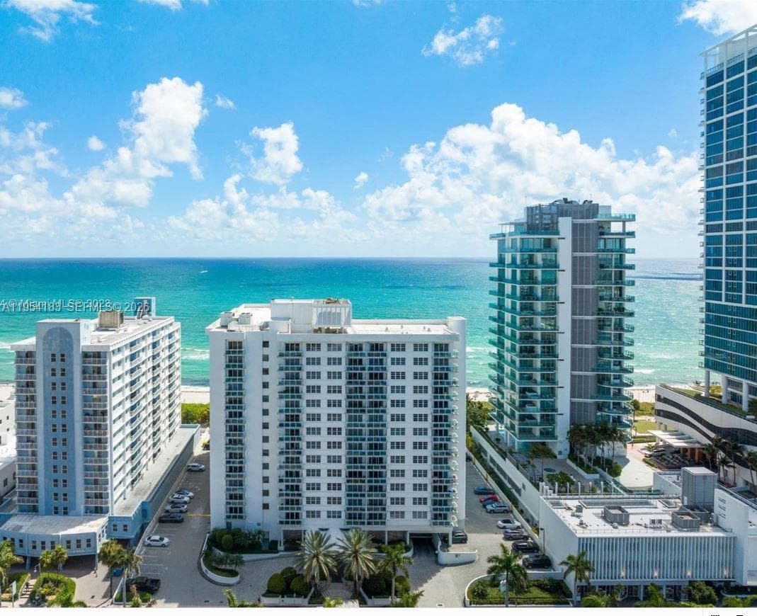 THE COLLINS CONDO · #1206 in Miami Beach - Photo 22