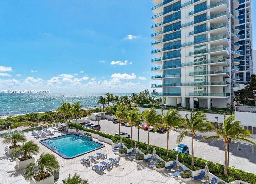 THE COLLINS CONDO · #1206 in Miami Beach - Photo 20