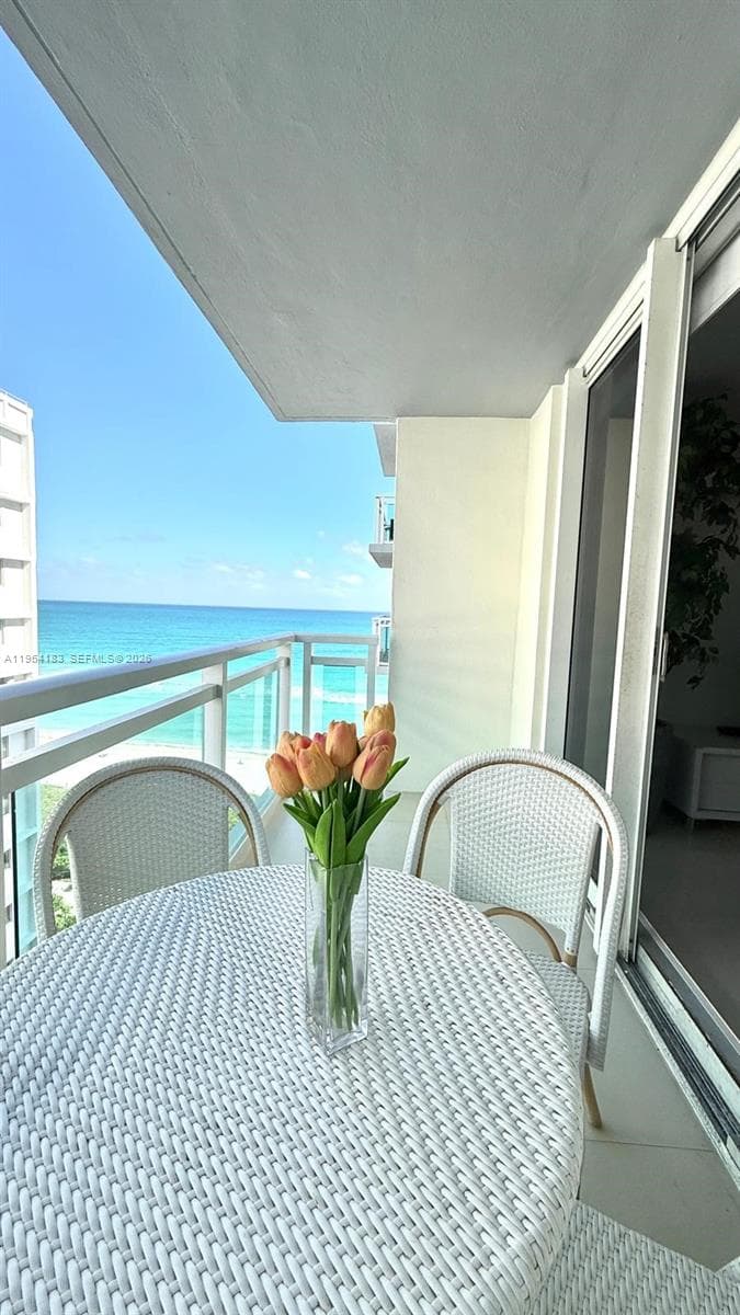 THE COLLINS CONDO · #1206 in Miami Beach - Photo 15