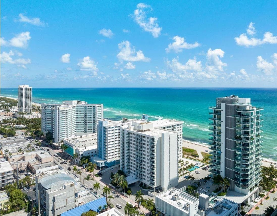 THE COLLINS CONDO · #1206 in Miami Beach - Photo 19