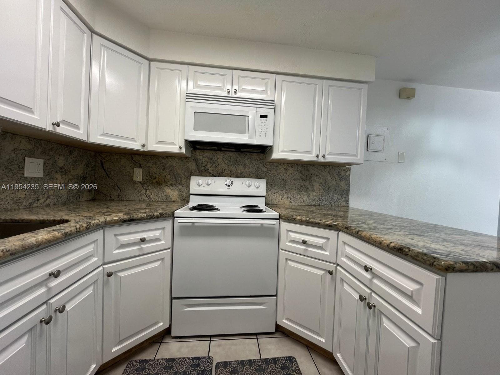 PALMVIEW CONDOMINIUM · #1 in Hollywood - Photo 12