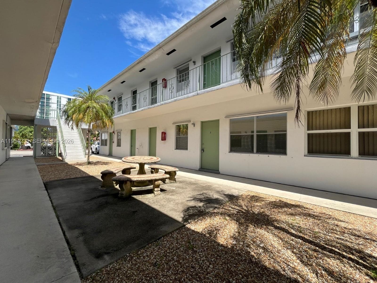 PALMVIEW CONDOMINIUM · #1 in Hollywood - Photo 8