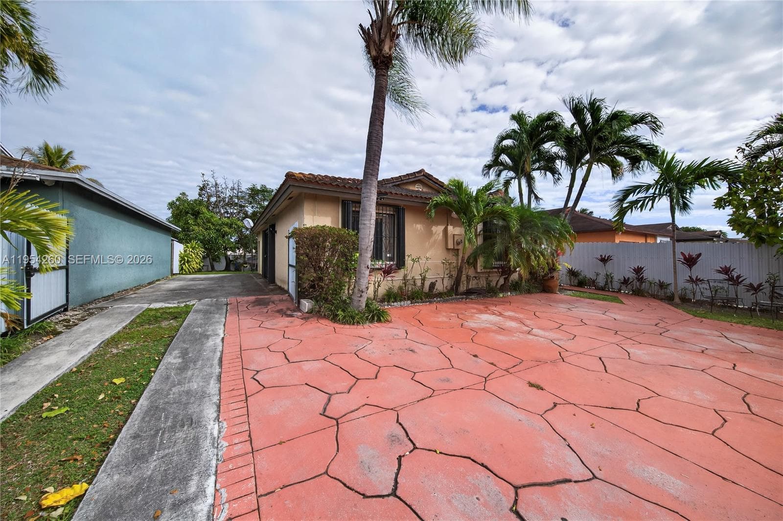 17307 SW 115th Ave photo 6