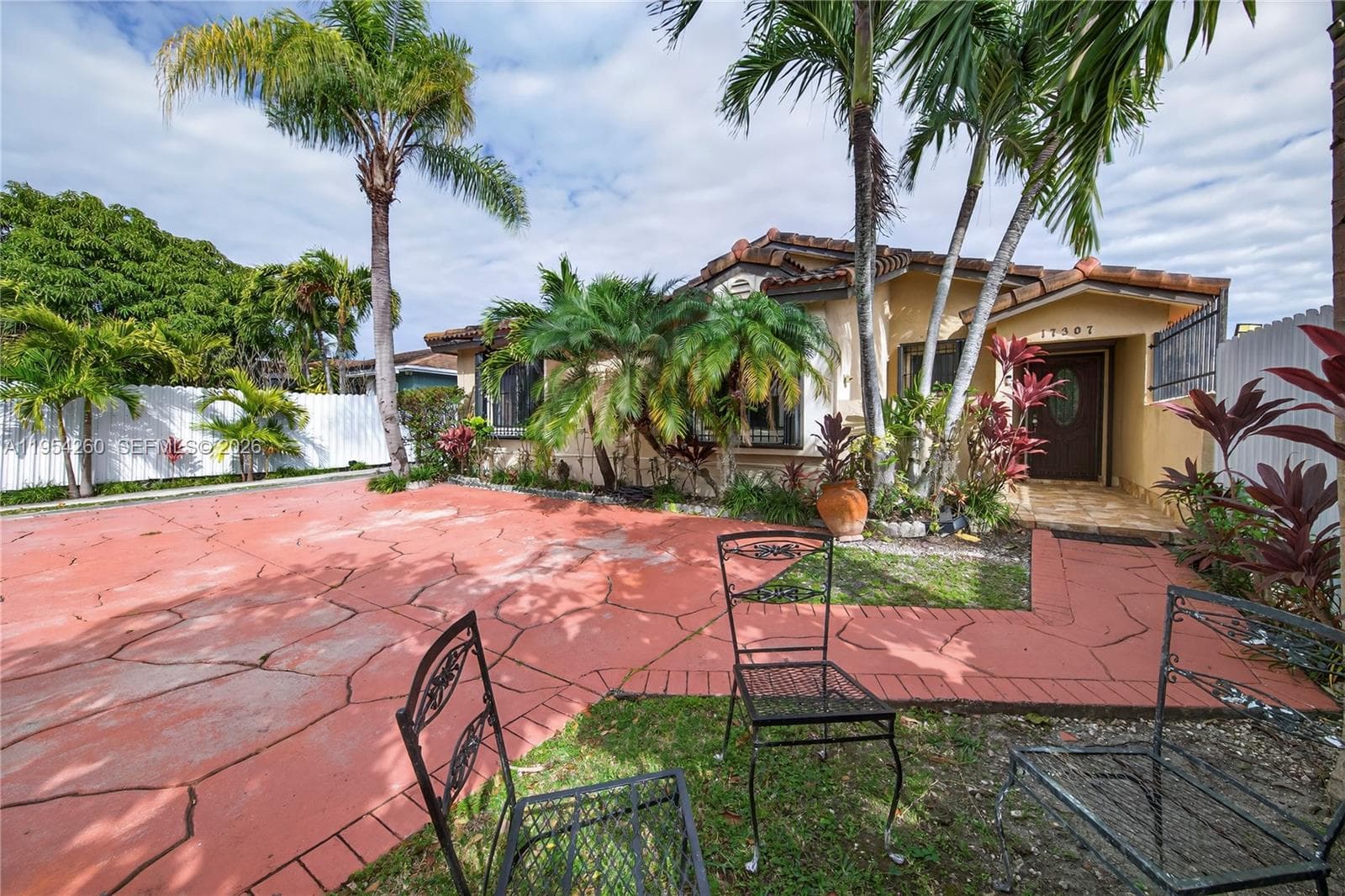 17307 SW 115th Ave photo 7