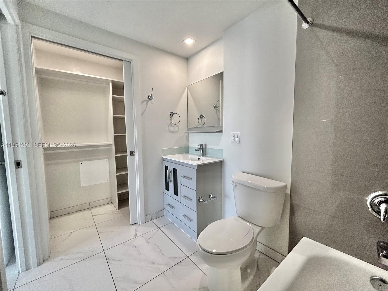 BRICKELL RIVERVIEW · #202 in Miami - Photo 23