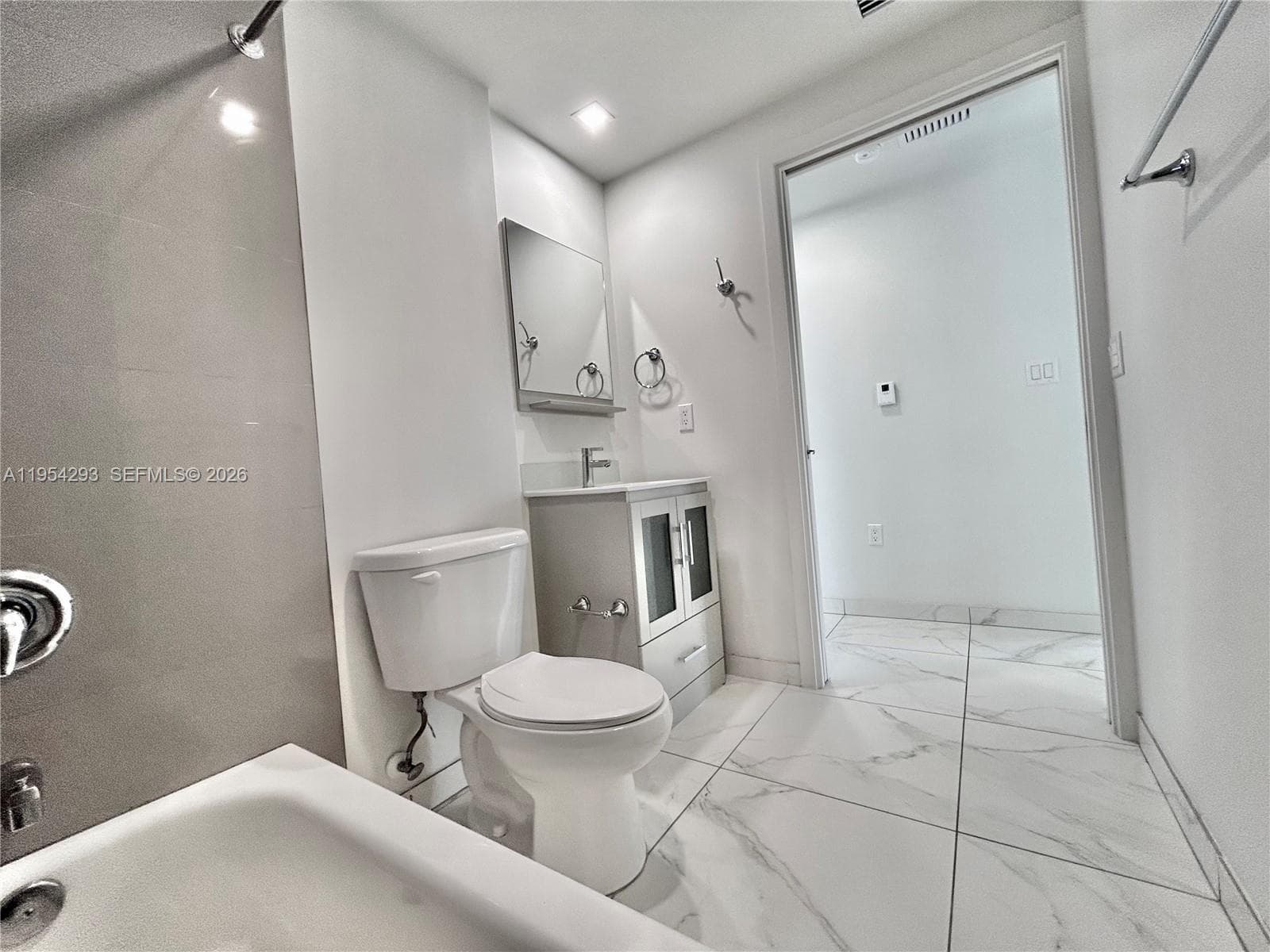 BRICKELL RIVERVIEW · #202 in Miami - Photo 11