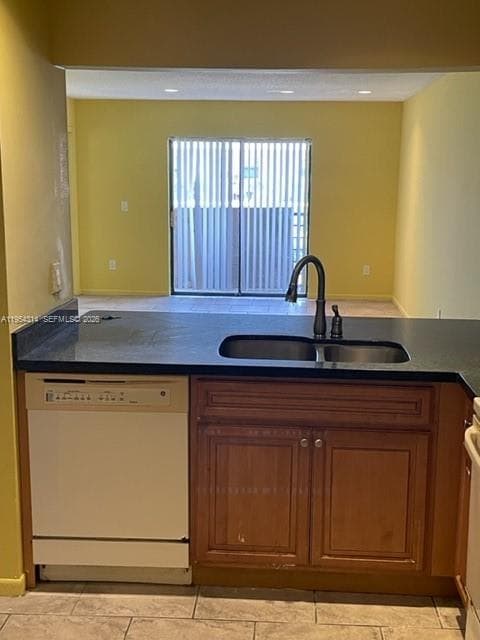 MONTEREY CONDOMINIUM · #201-20 in Miami - Photo 2