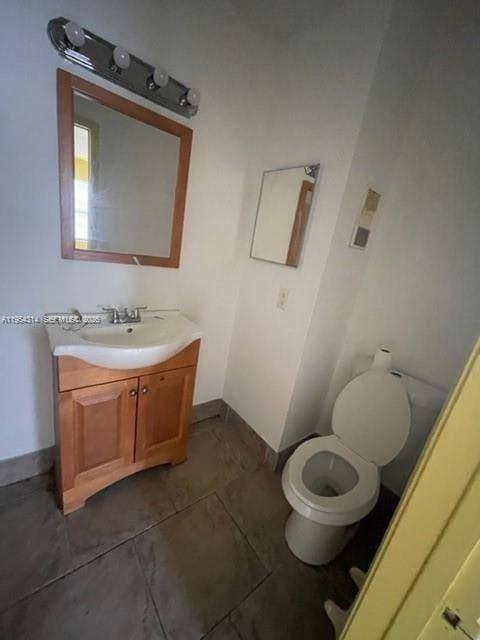 MONTEREY CONDOMINIUM · #201-20 in Miami - Photo 12