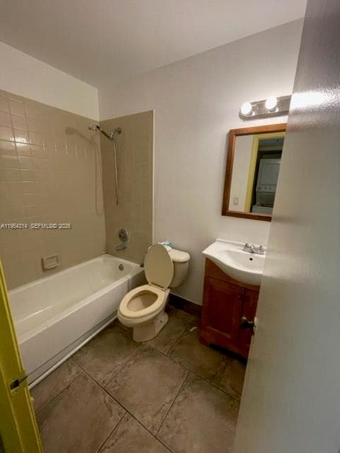 MONTEREY CONDOMINIUM · #201-20 in Miami - Photo 8