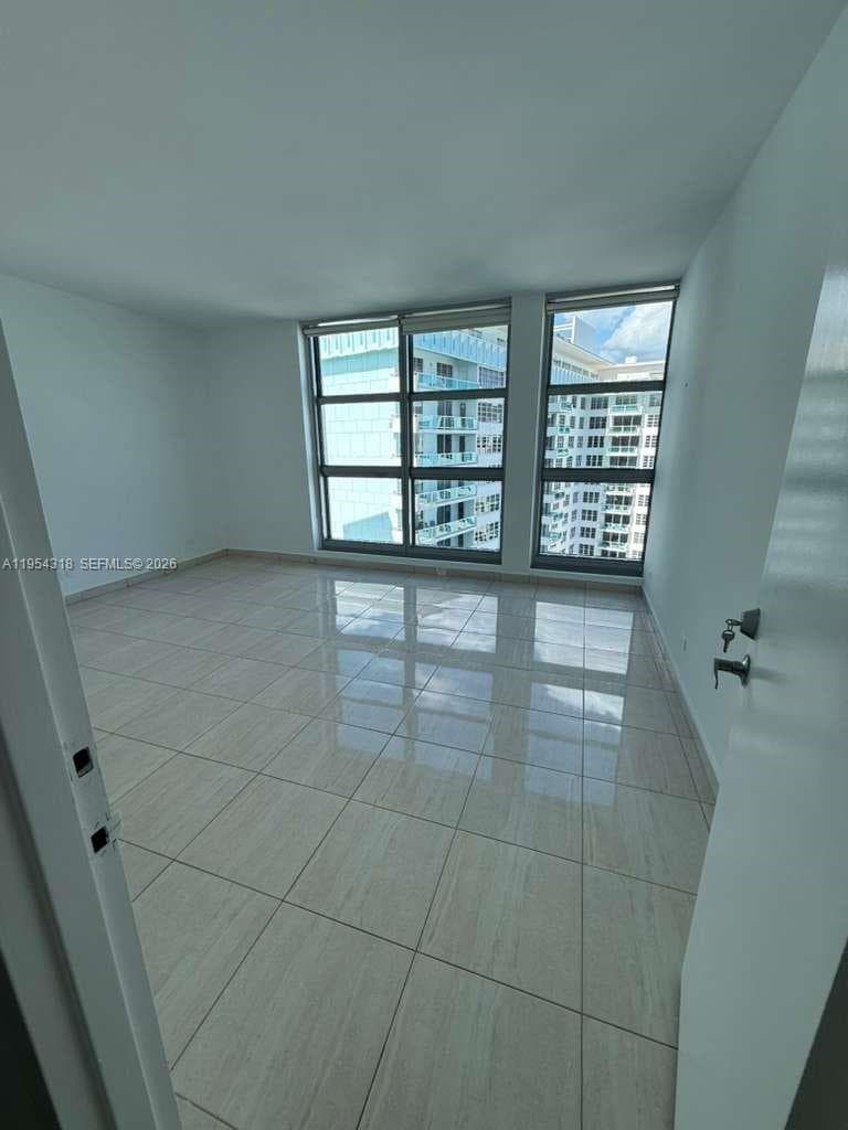 CRYSTAL HOUSE CONDO · #12B in Miami Beach - Photo 17