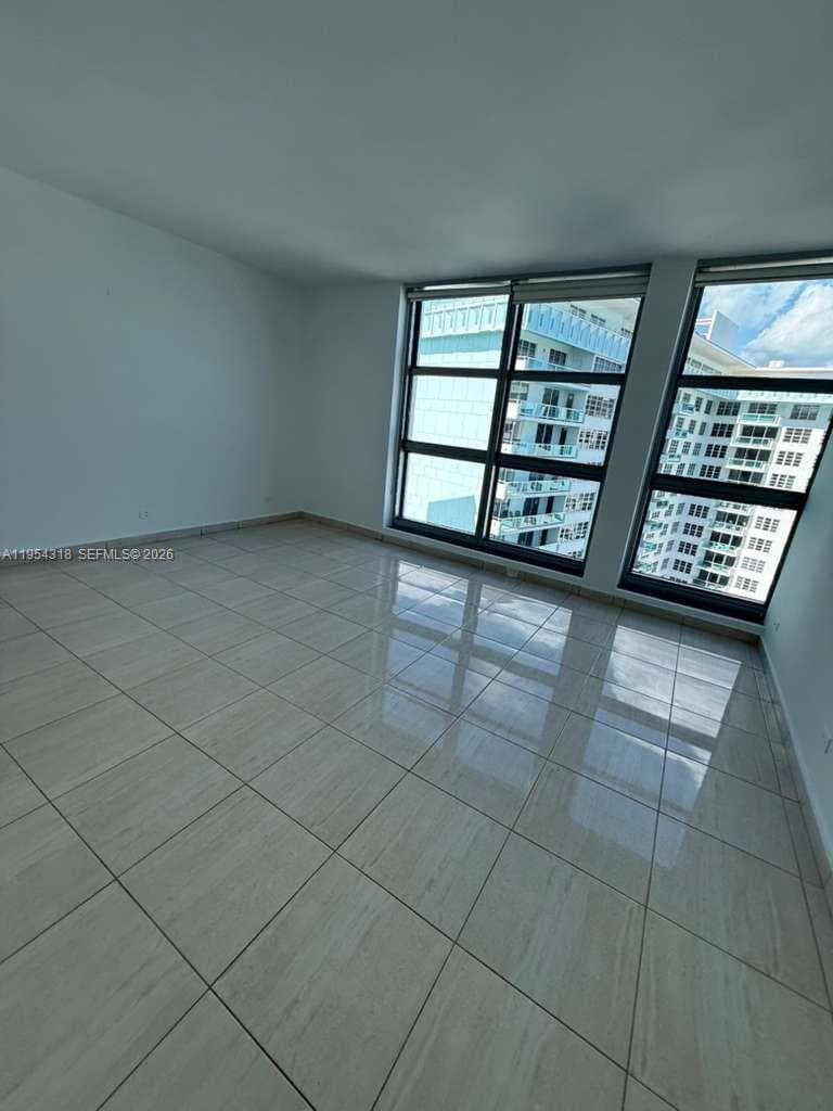 CRYSTAL HOUSE CONDO · #12B in Miami Beach - Photo 16