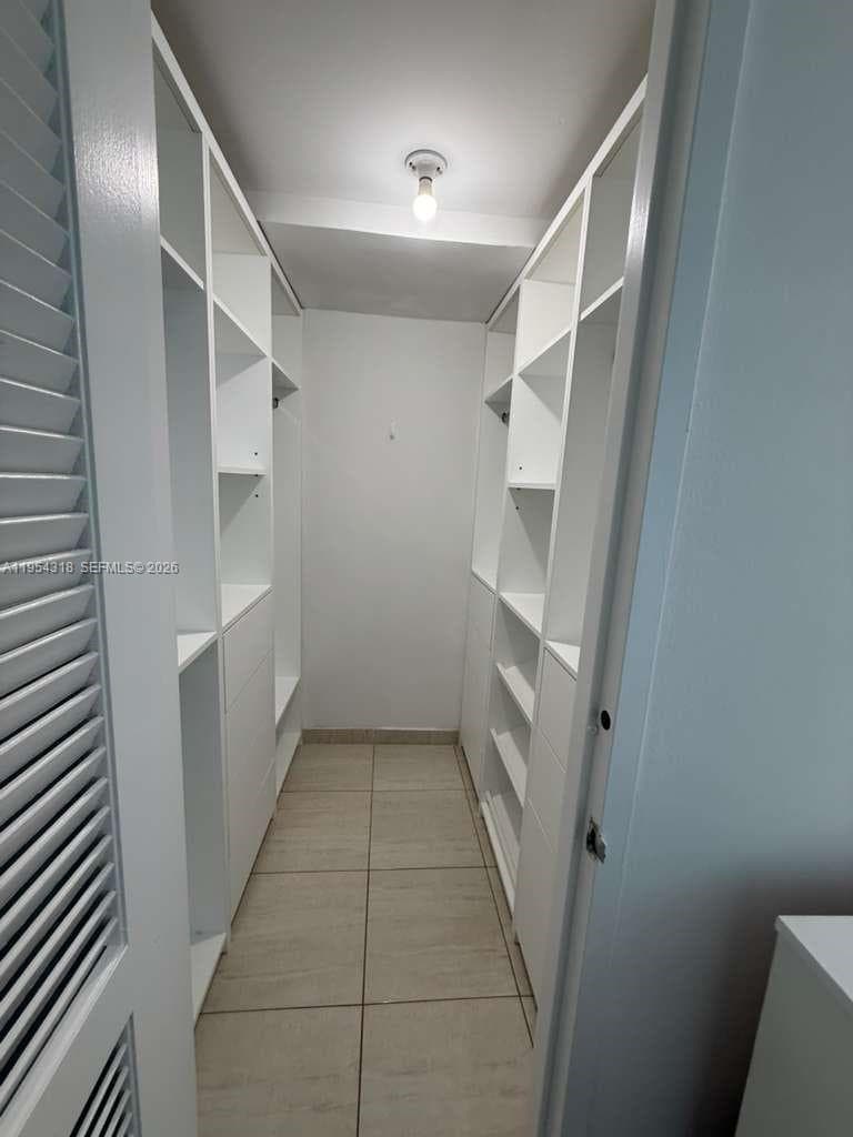 CRYSTAL HOUSE CONDO · #12B in Miami Beach - Photo 9