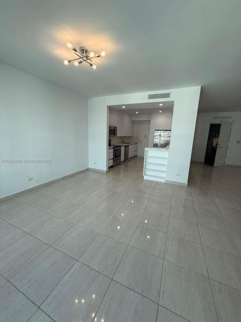 CRYSTAL HOUSE CONDO · #12B in Miami Beach - Photo 4
