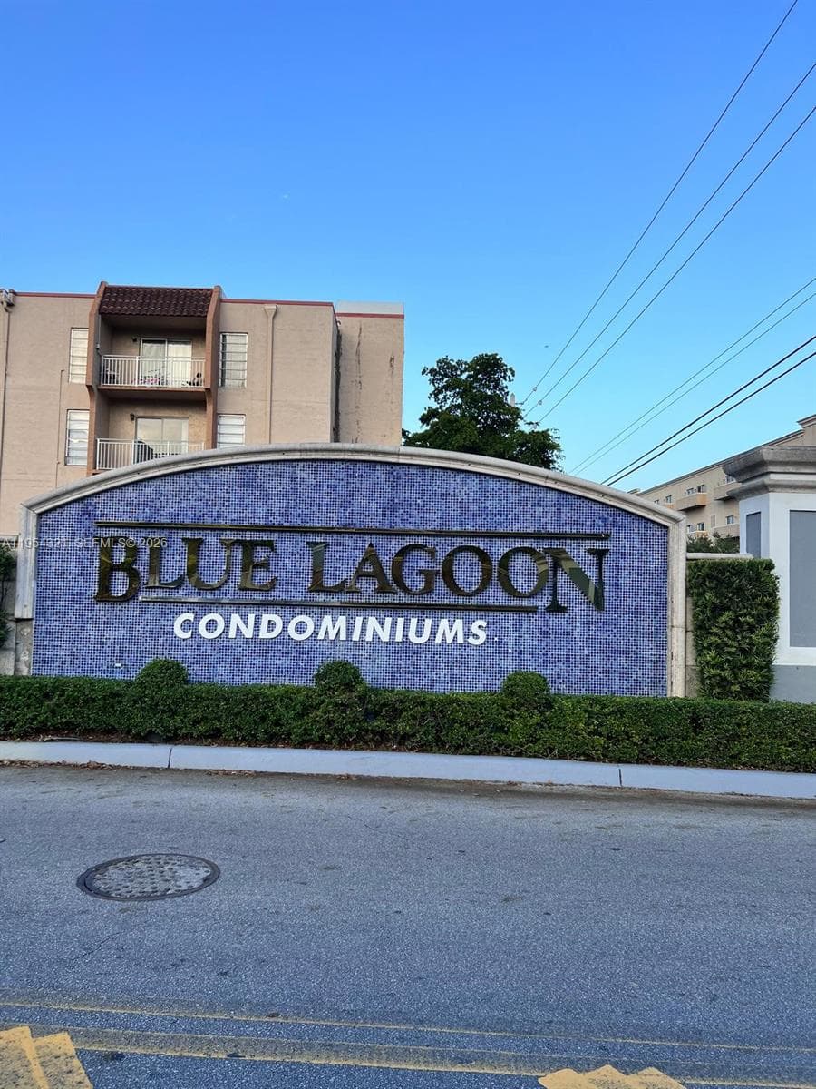 BLUE LAGOON CONDO · #109 in Miami - Photo 29