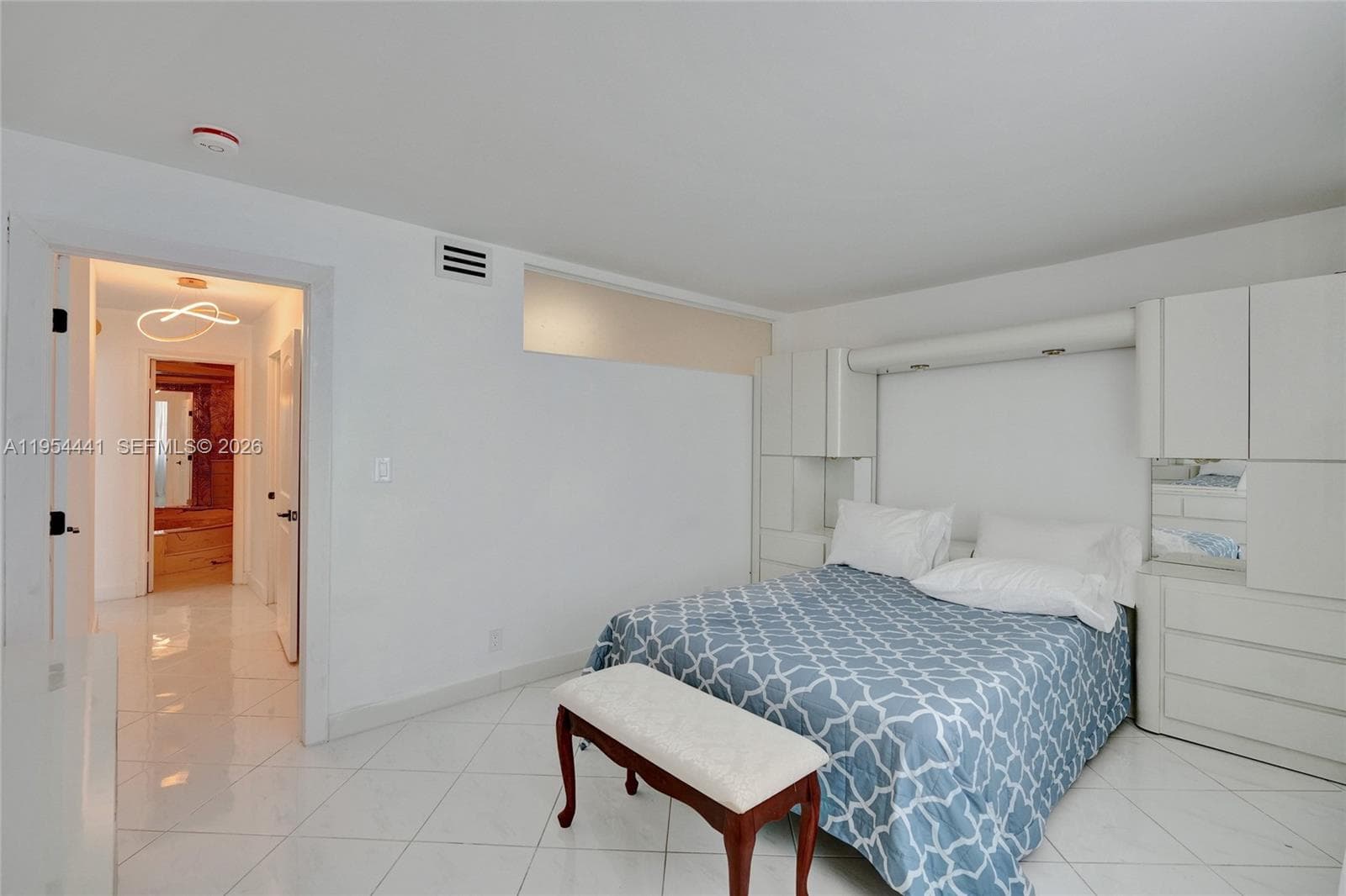 PRINCE GEORGE ARMS CONDO · #11J in Hallandale Beach - Photo 8