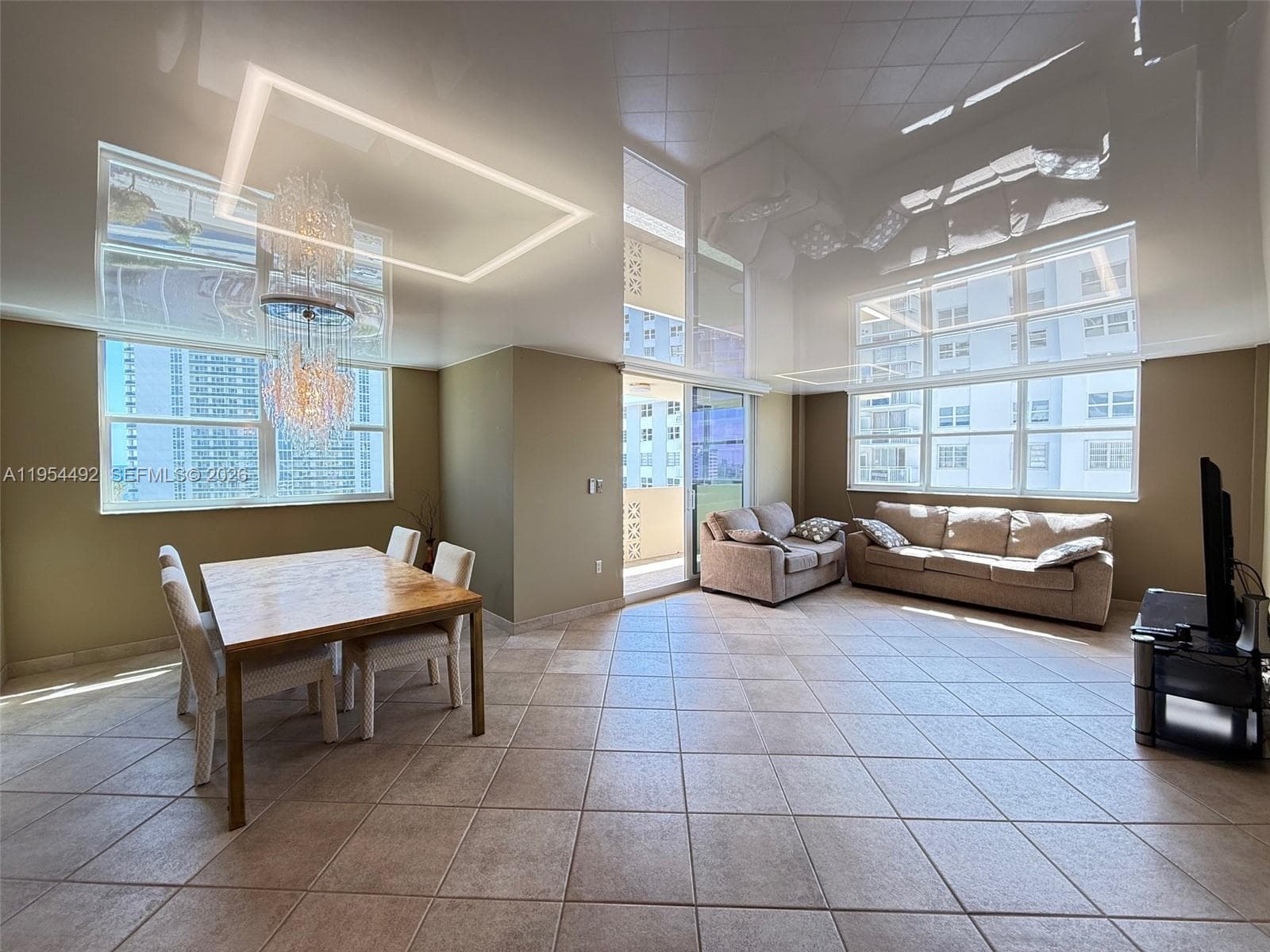 PLAZA TOWERS NORTH CONDO · #1402 in Hallandale Beach - Photo 6