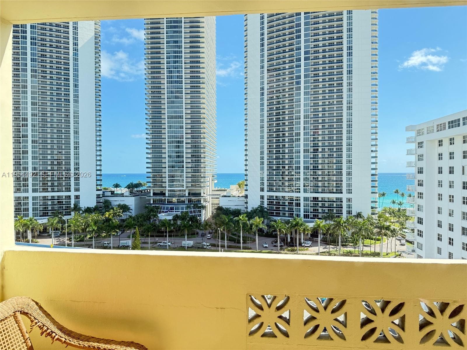 PLAZA TOWERS NORTH CONDO · #1402 in Hallandale Beach - Photo 3