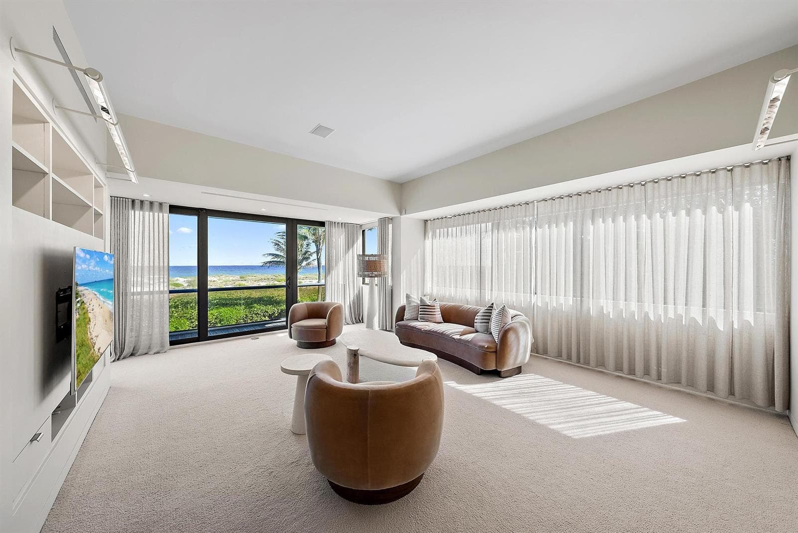 Master Sitting Room