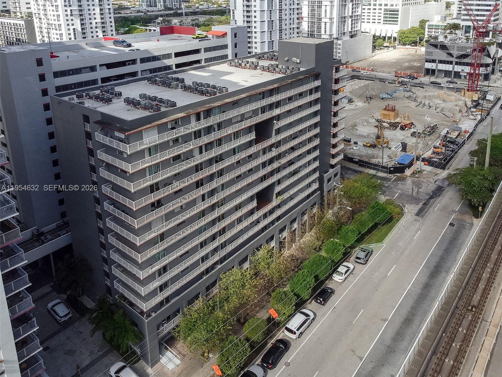 CASA GRANDE I TOWERS · #1101 in Miami - Photo 6