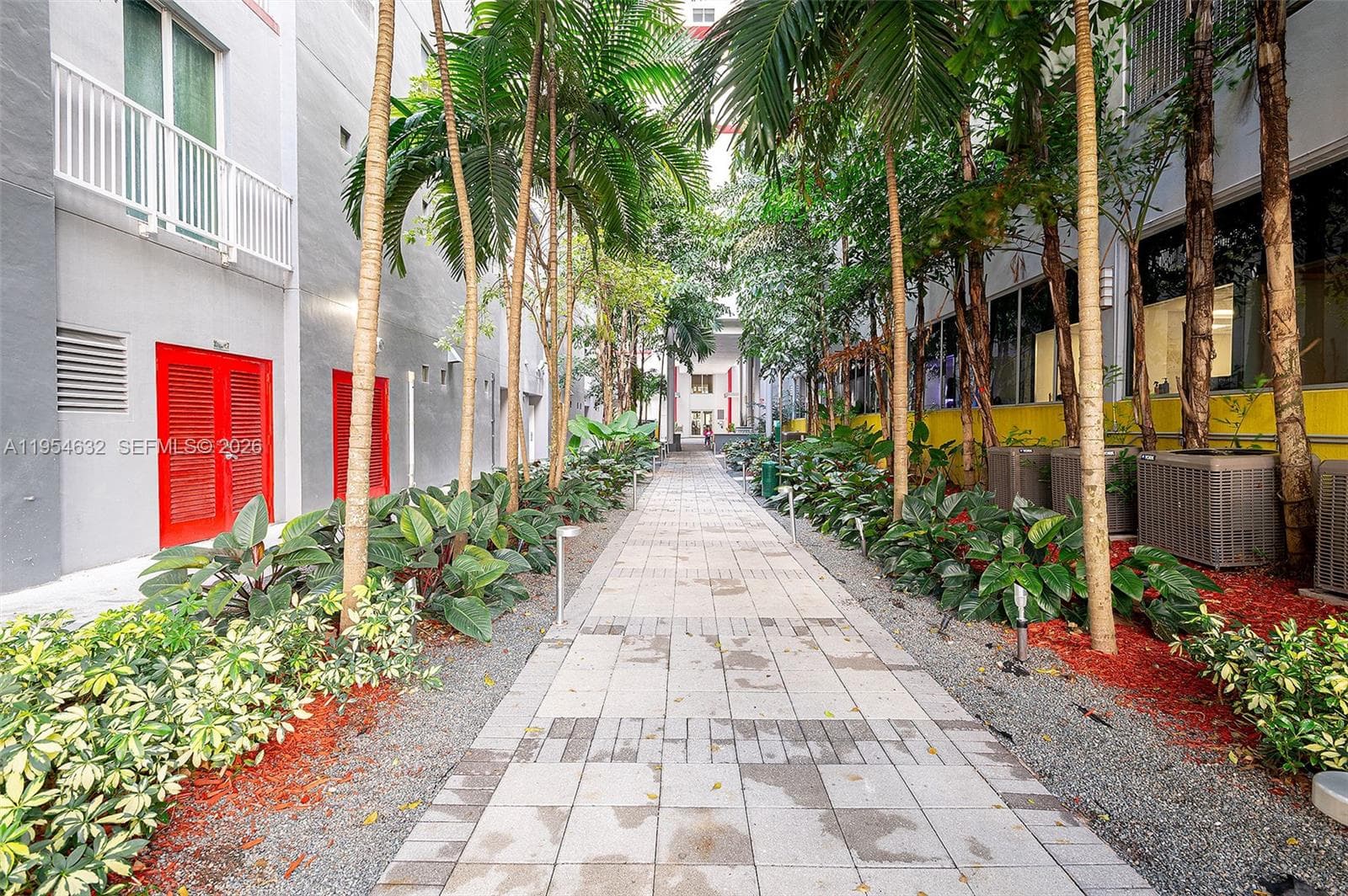 CASA GRANDE I TOWERS · #1101 in Miami - Photo 18