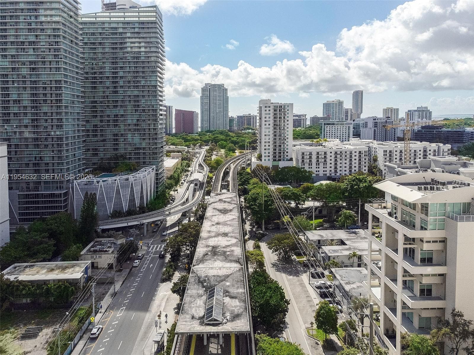 CASA GRANDE I TOWERS · #1101 in Miami - Photo 8