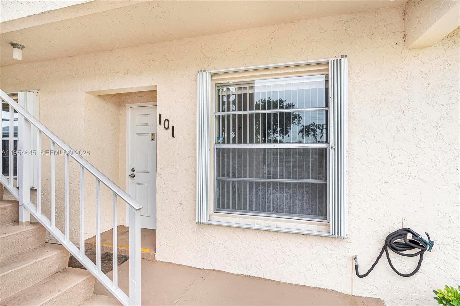 PINES DELRAY NORTH · #101 in Delray Beach - Photo 19