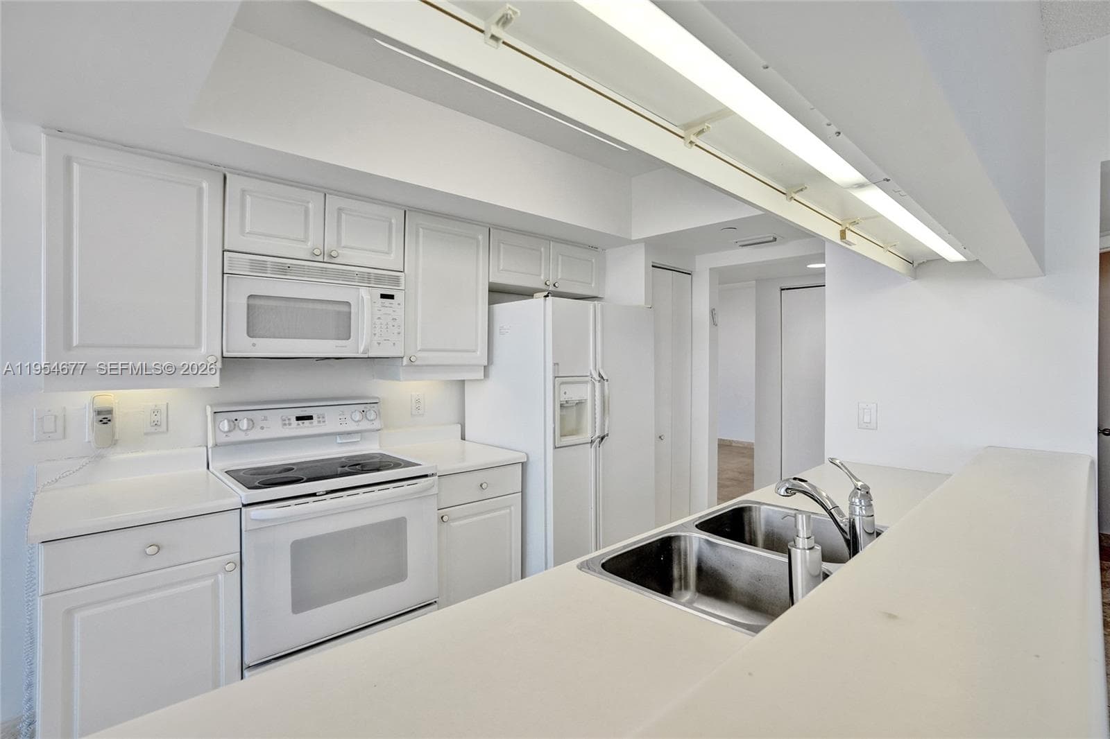 NORTH TOWER AT THE POINT · #2310 in Aventura - Photo 11