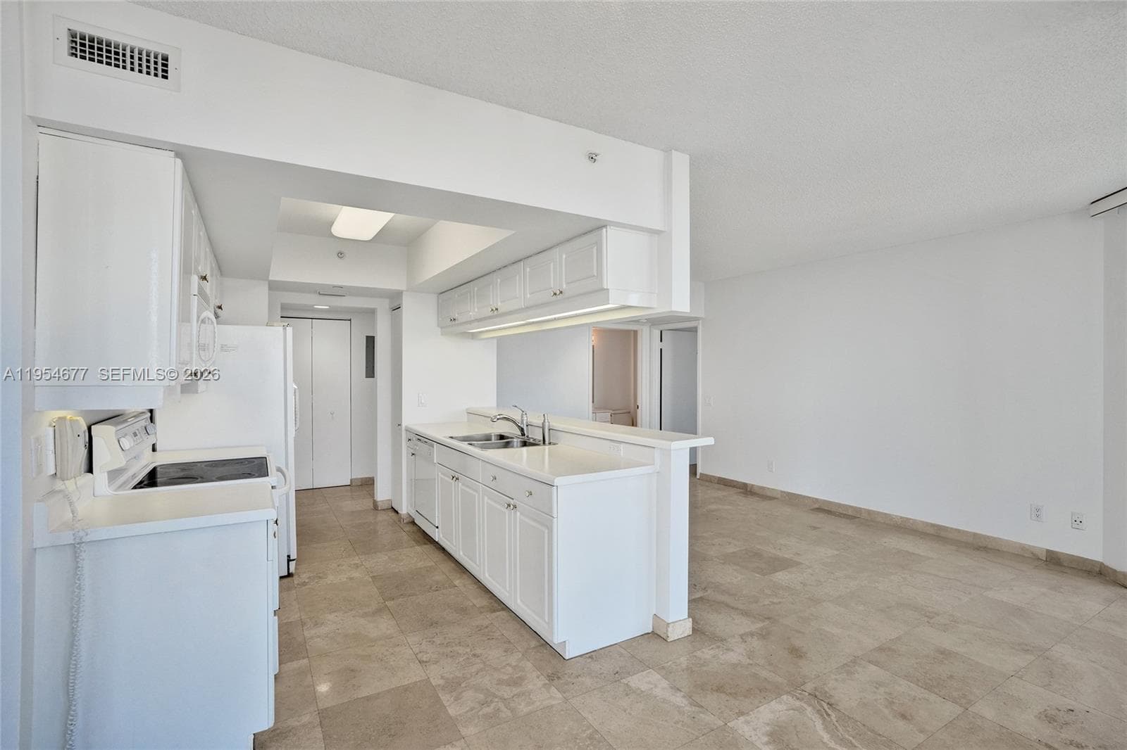 NORTH TOWER AT THE POINT · #2310 in Aventura - Photo 8