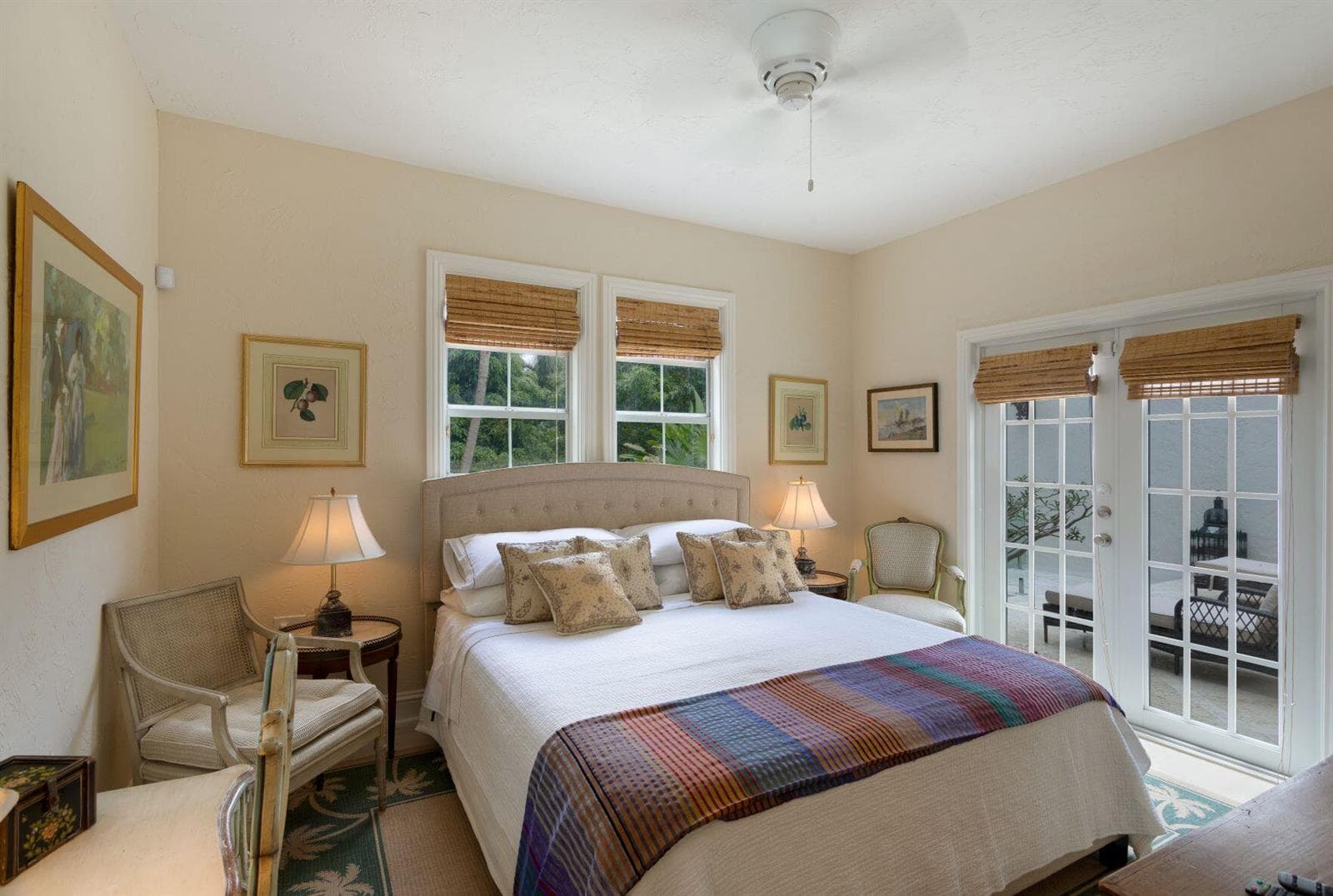 GUEST_BED_2_RIGHT_ANGLE