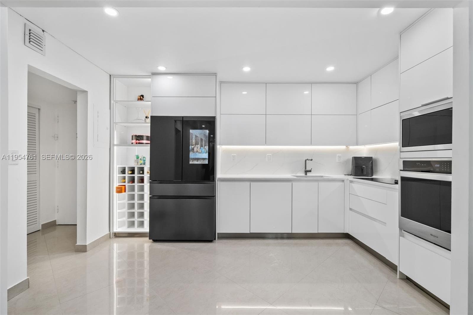 OCEANVIEW BUILDING A COND · #209 in Sunny Isles Beach - Photo 4