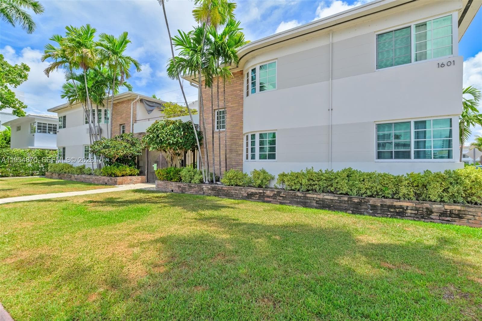LINCOLN ROAD VILLAS CONDO · #1601-9 in Miami Beach - Photo 14