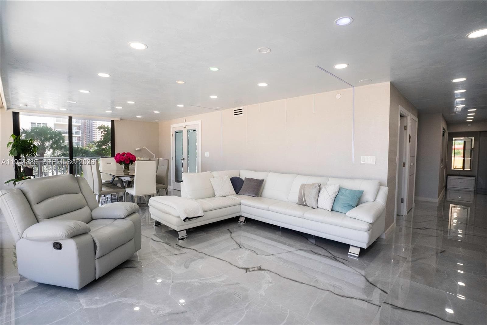 Winston Towers 600 HOA · #309 in Sunny Isles Beach - Photo 2