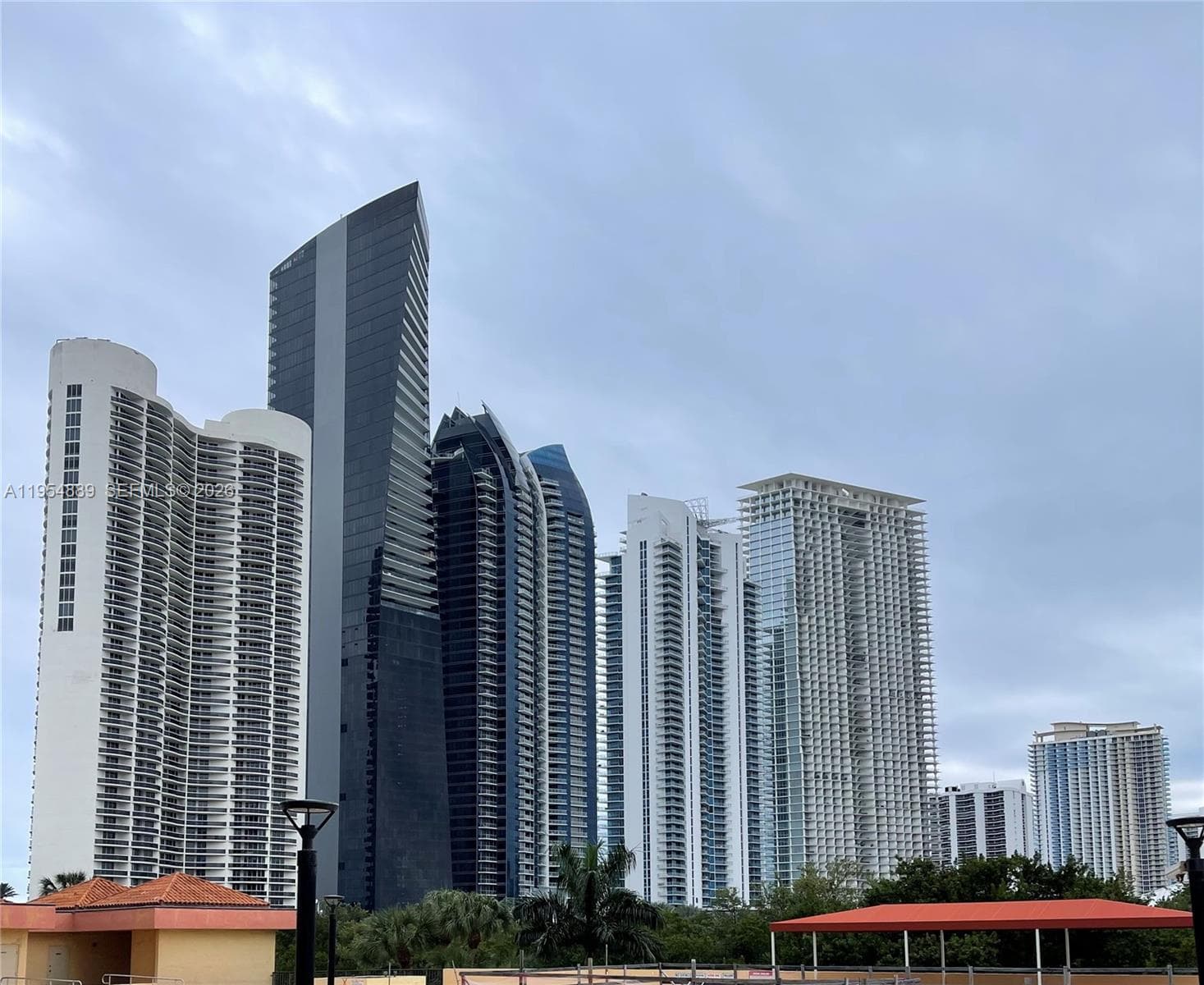 Winston Towers 600 HOA · #309 in Sunny Isles Beach - Photo 1