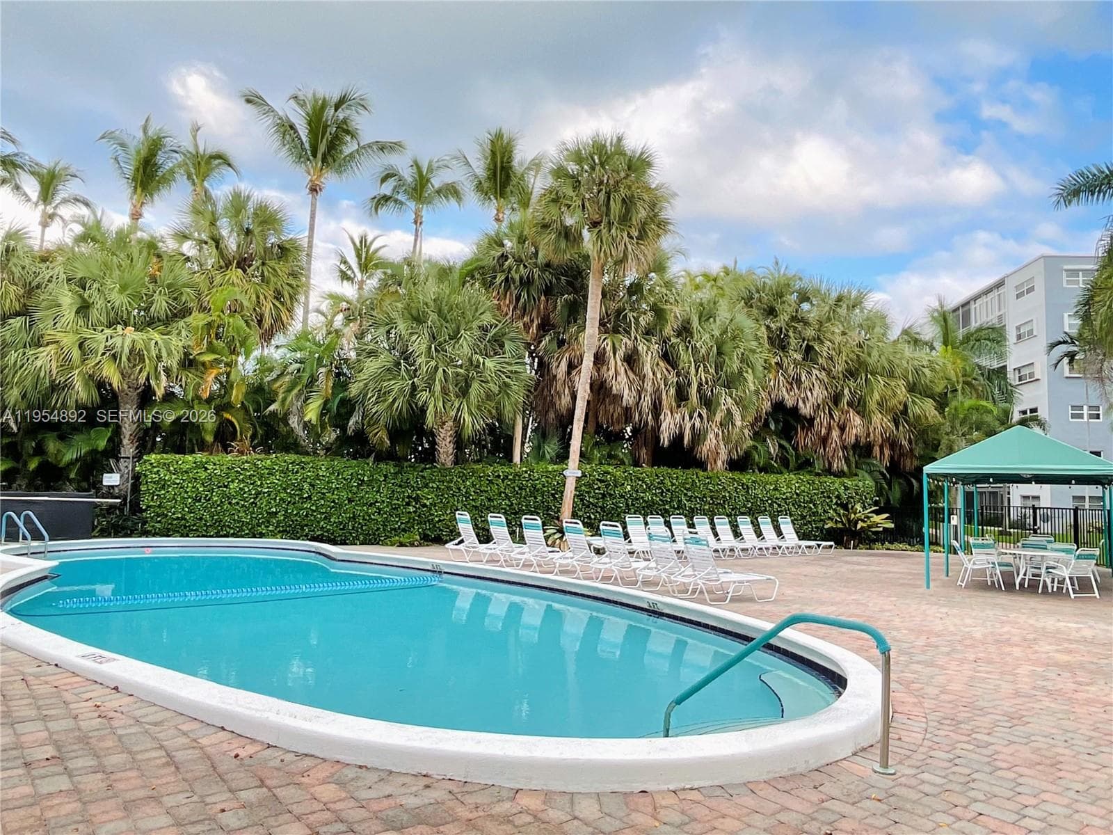 Fairways Royale Condo · #209 in Hallandale Beach - Photo 2