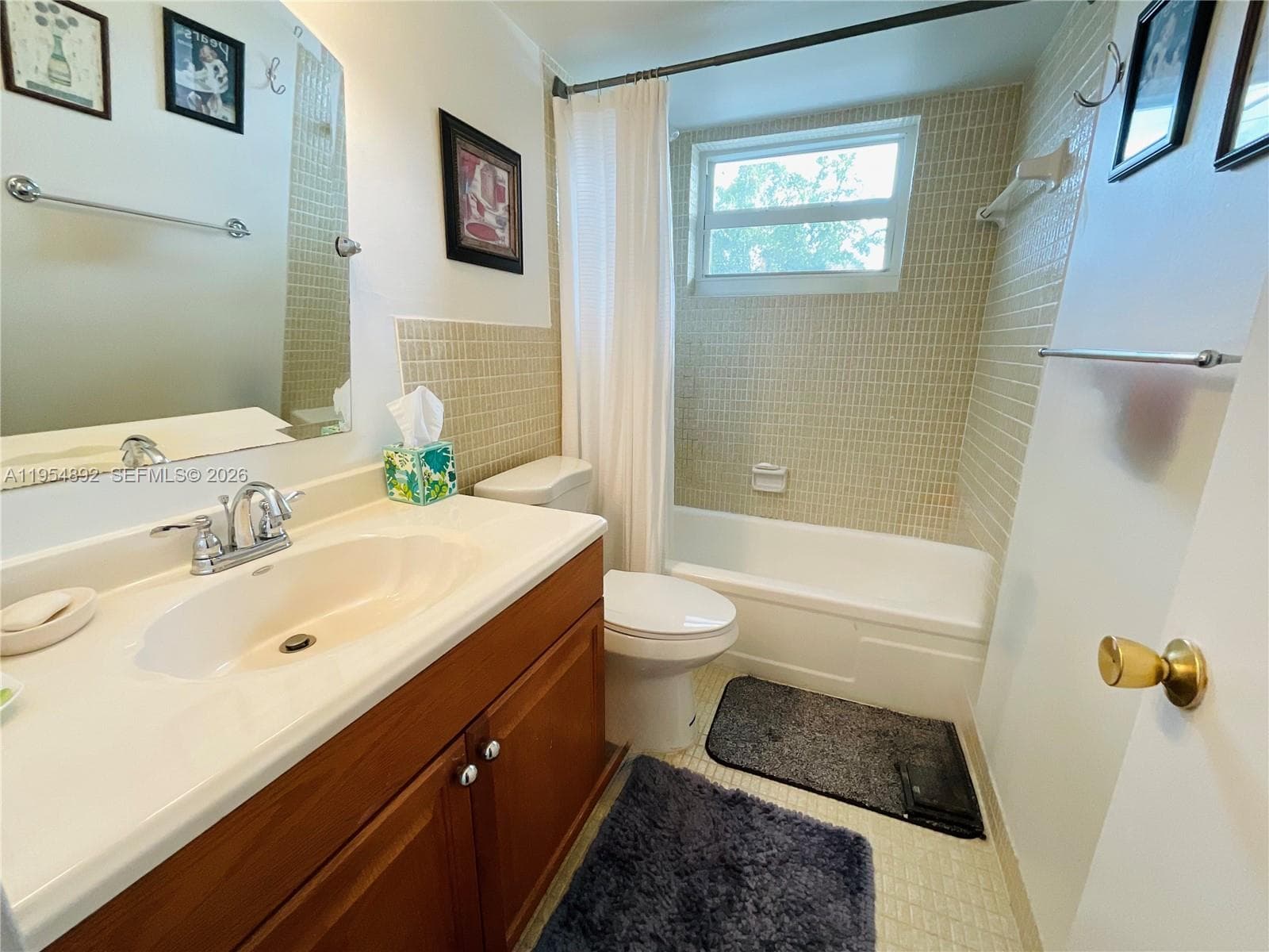 Fairways Royale Condo · #209 in Hallandale Beach - Photo 17