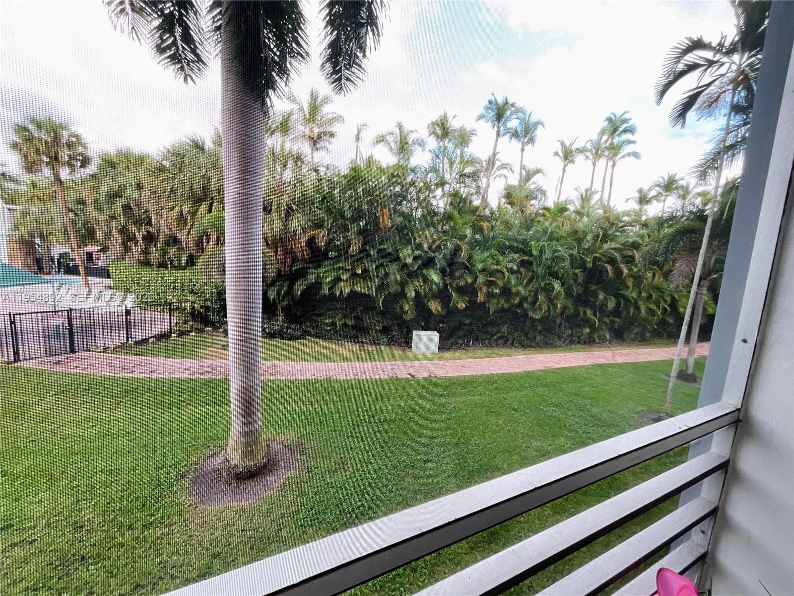 Fairways Royale Condo · #209 in Hallandale Beach - Photo 19