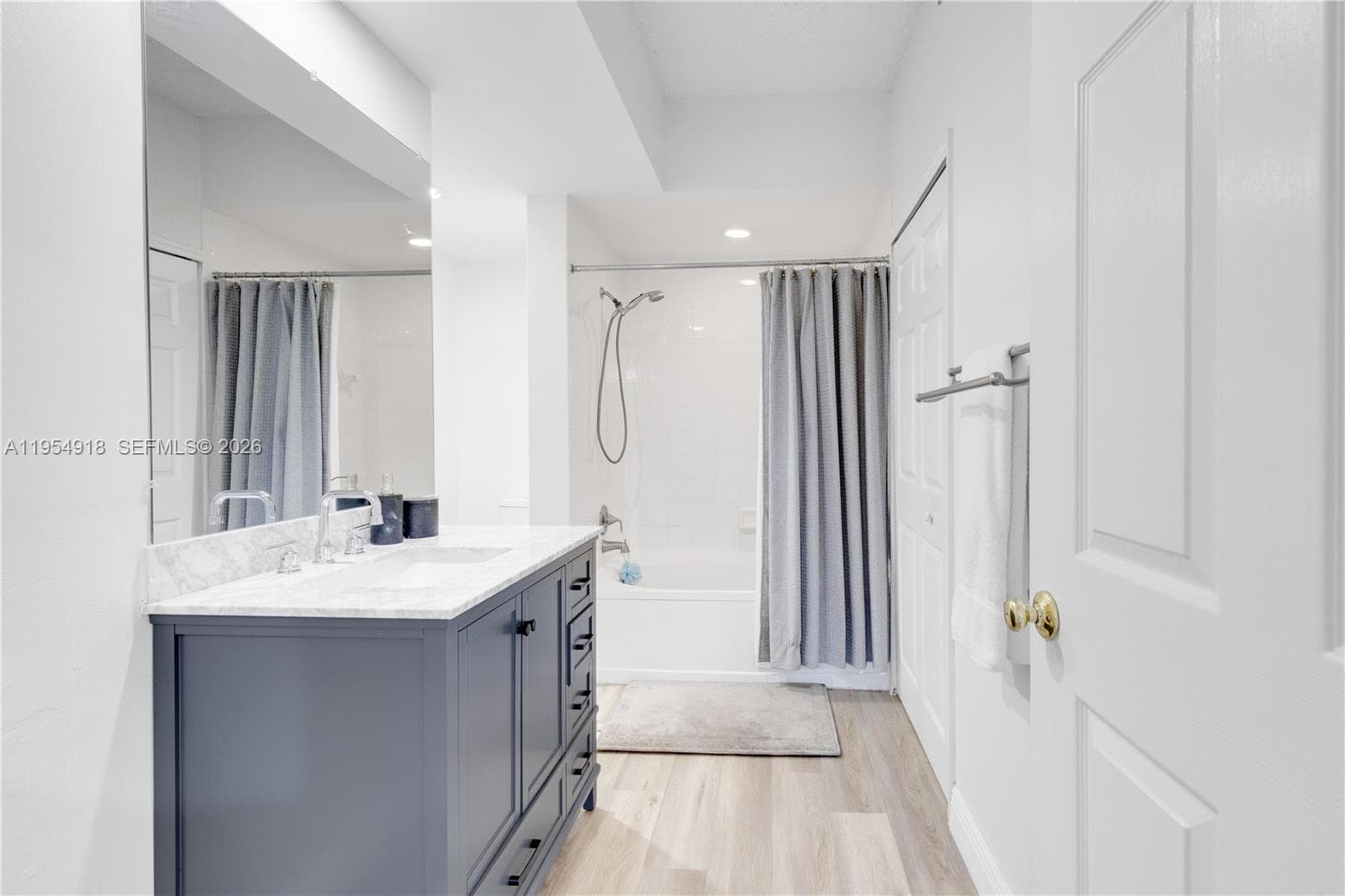 VILLAGE BY THE BAY CONDO · #7103 in Aventura - Photo 19