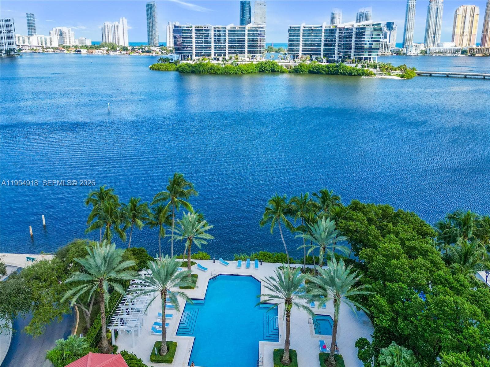 VILLAGE BY THE BAY CONDO · #7103 in Aventura - Photo 44