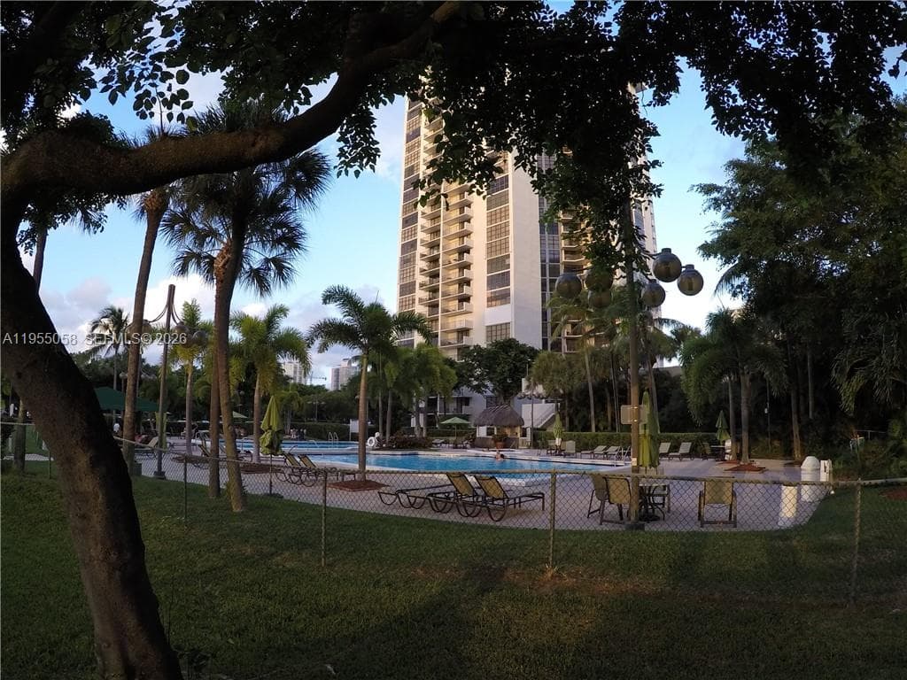 Clipper/Biscayne Cove Con · #614 in Aventura - Photo 26