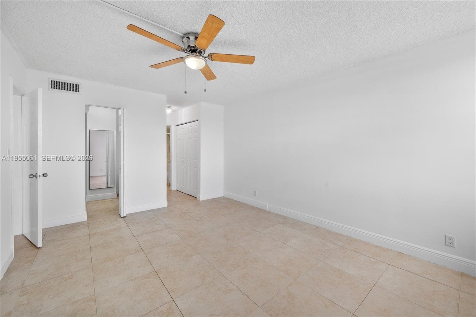 BAYSWATER COURT CONDO · #4I in North Miami Beach - Photo 9